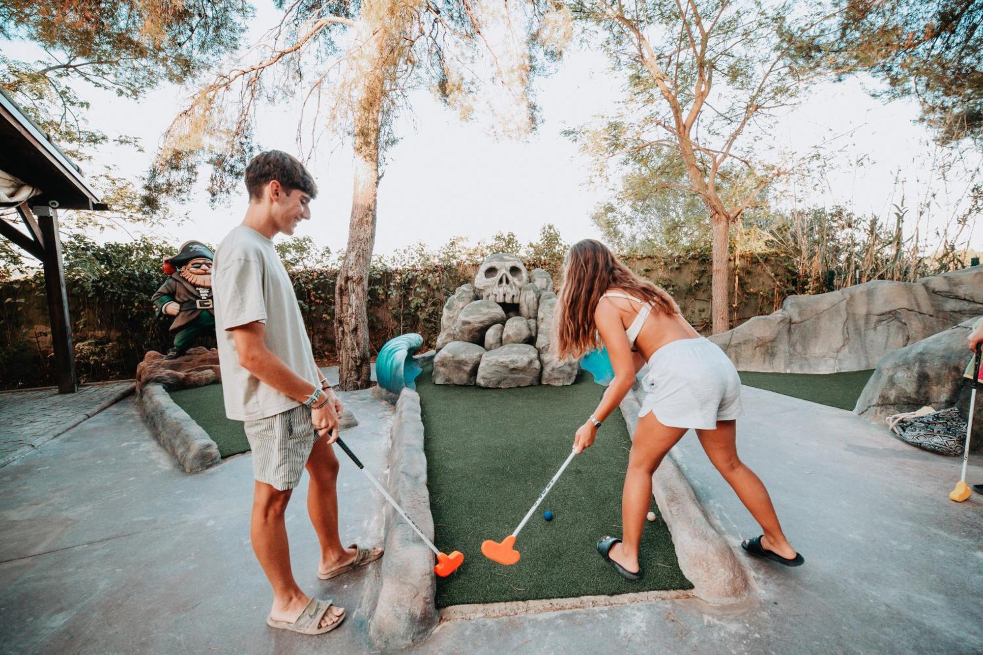 Camping Caledonia Tamarit Ngoại thất bức ảnh